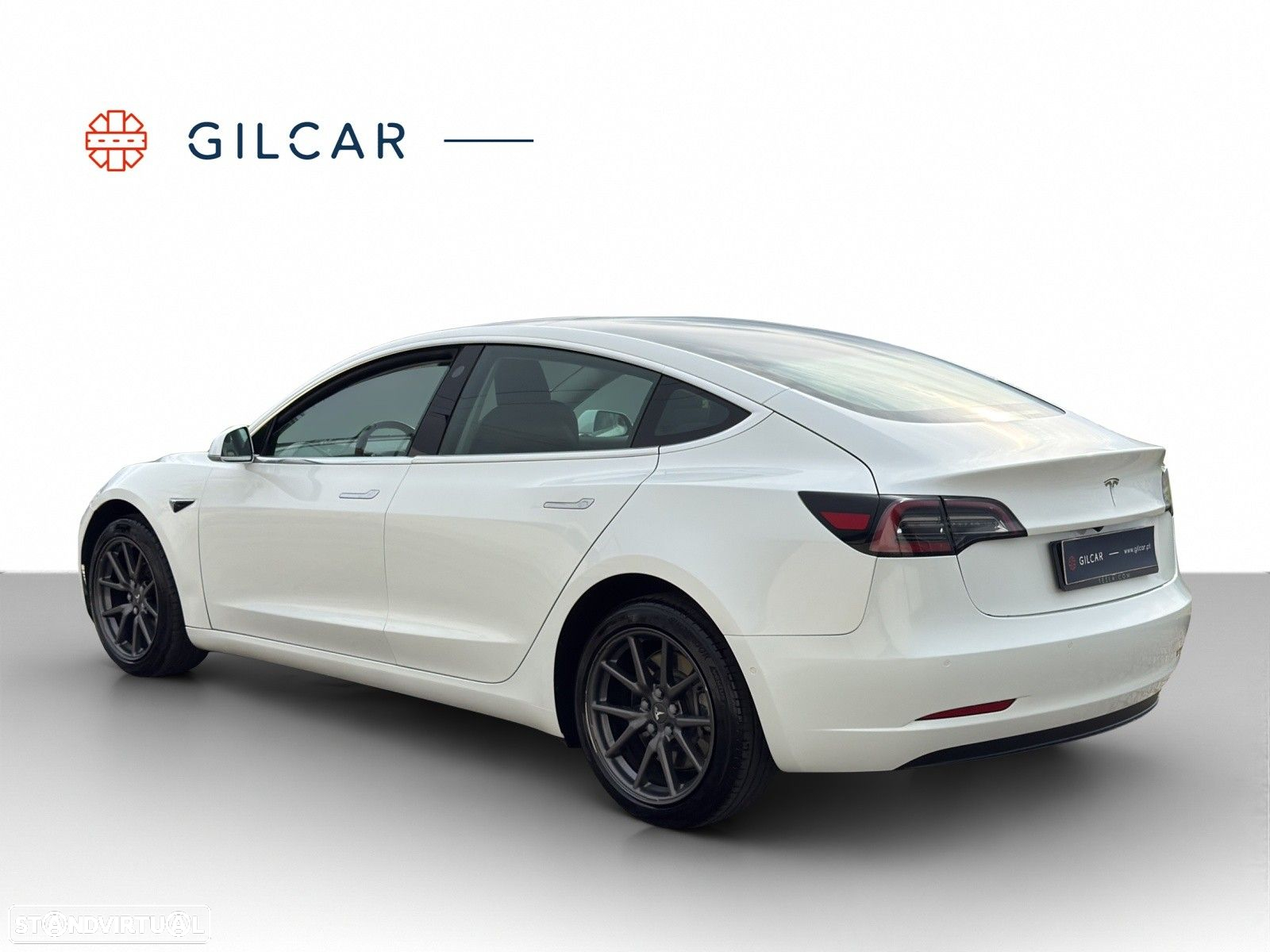 Tesla Model 3 Standard Range Plus RWD - 4