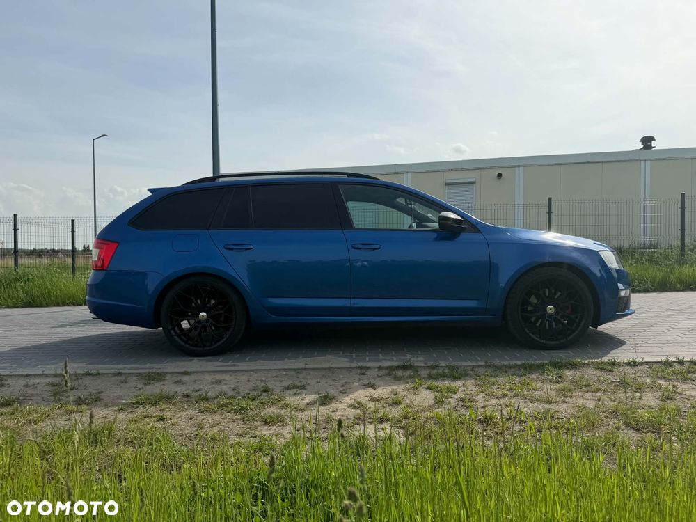 Skoda Octavia 2.0 TDI RS DSG - 7