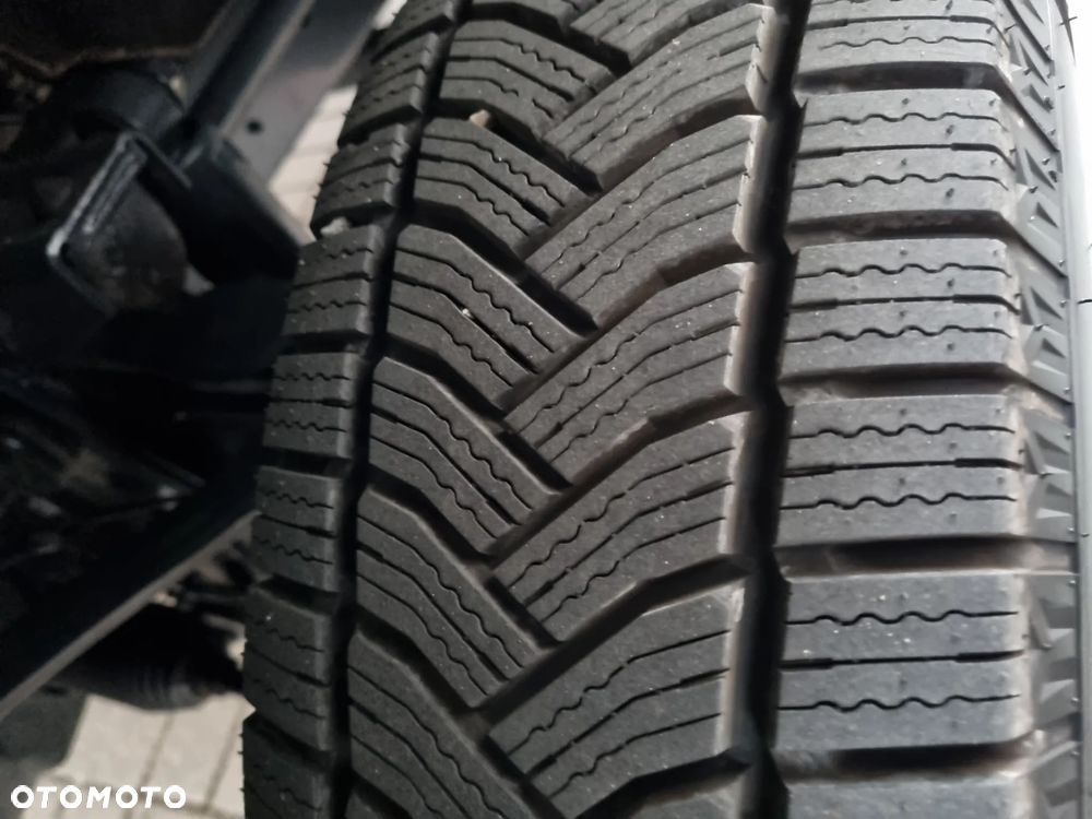Iveco Daily 35c16 3.0 160Ps Wywrotka 3-stronna F-vat 23%  67 tyś/km ASO Iveco - 32