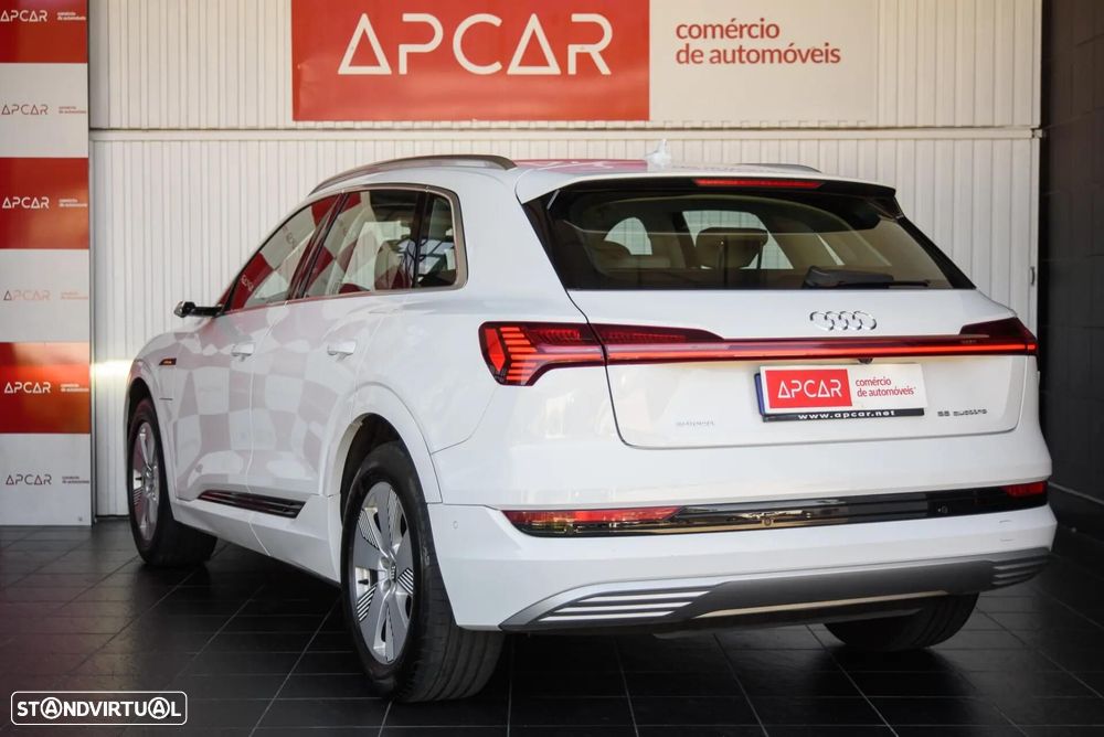 Audi e-tron 55 quattro - 6