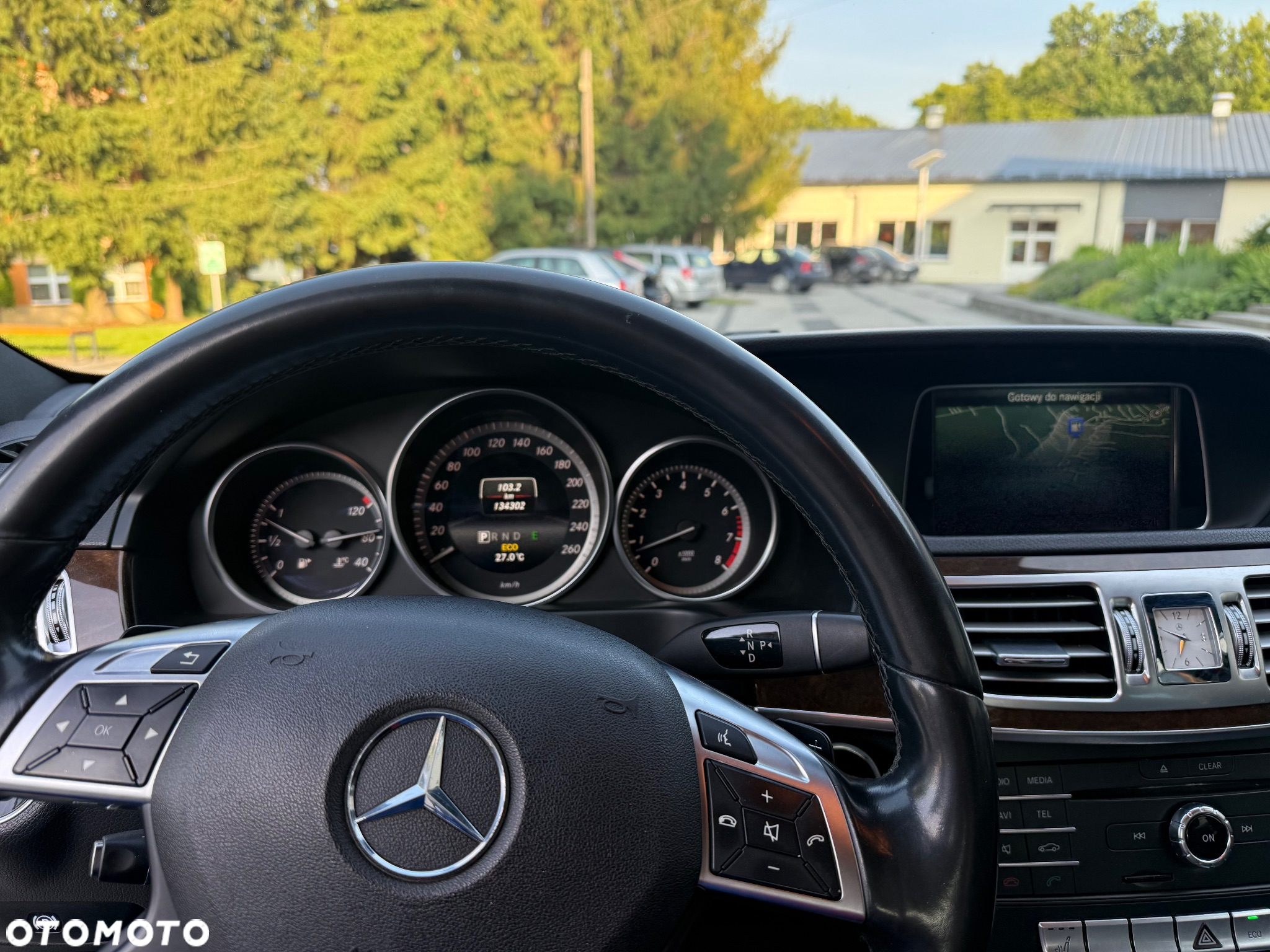Mercedes-Benz Klasa E - 12