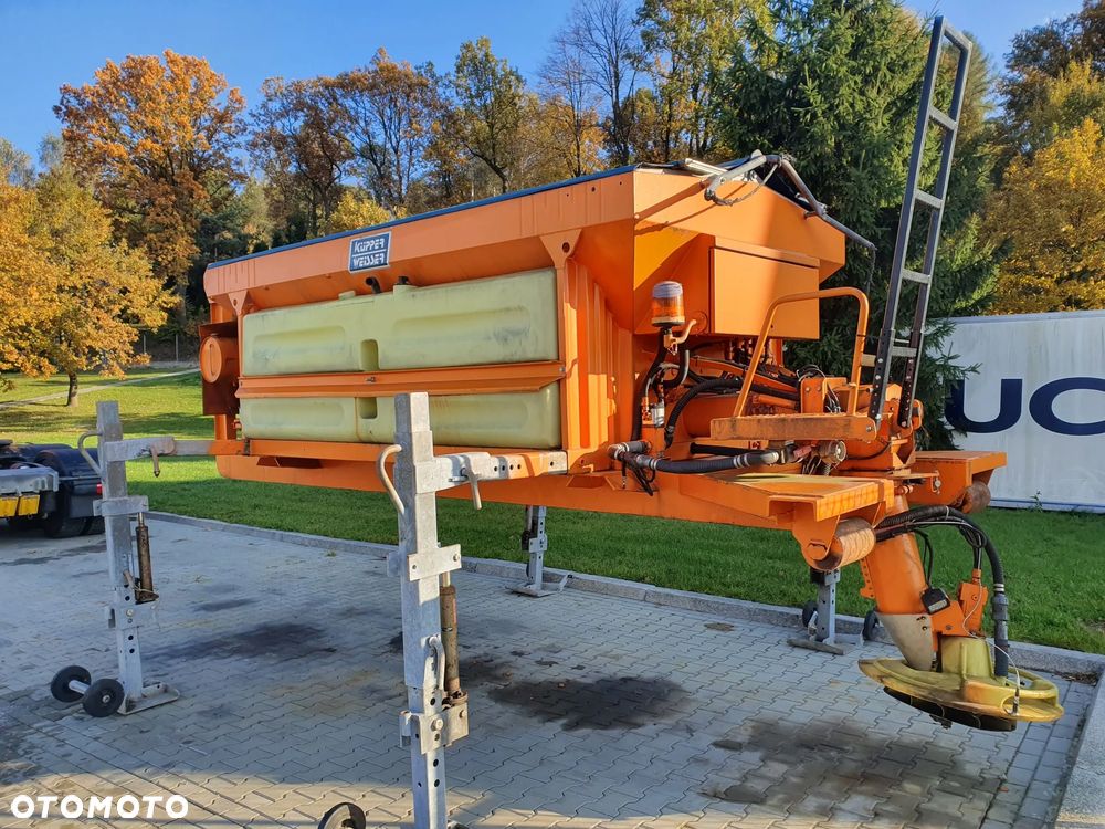 Piaskarka Schmidt Kupper Weiser 5m3 HAK Kubota - 4