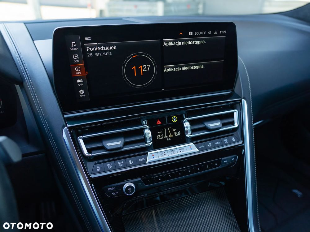 BMW Seria 8 840i xDrive - 29