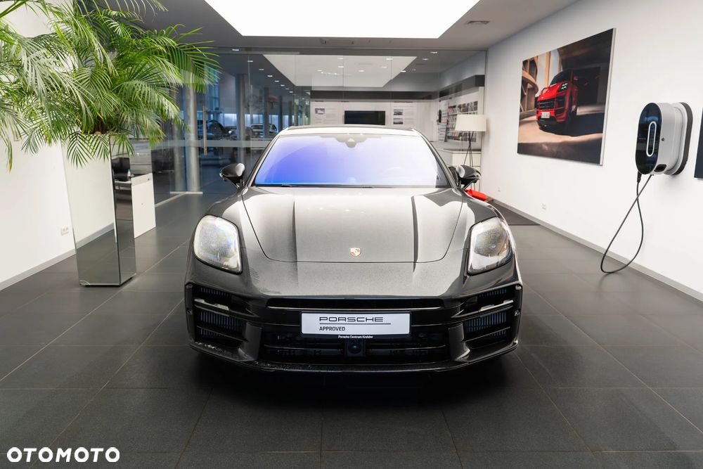 Porsche Panamera 4 - 6
