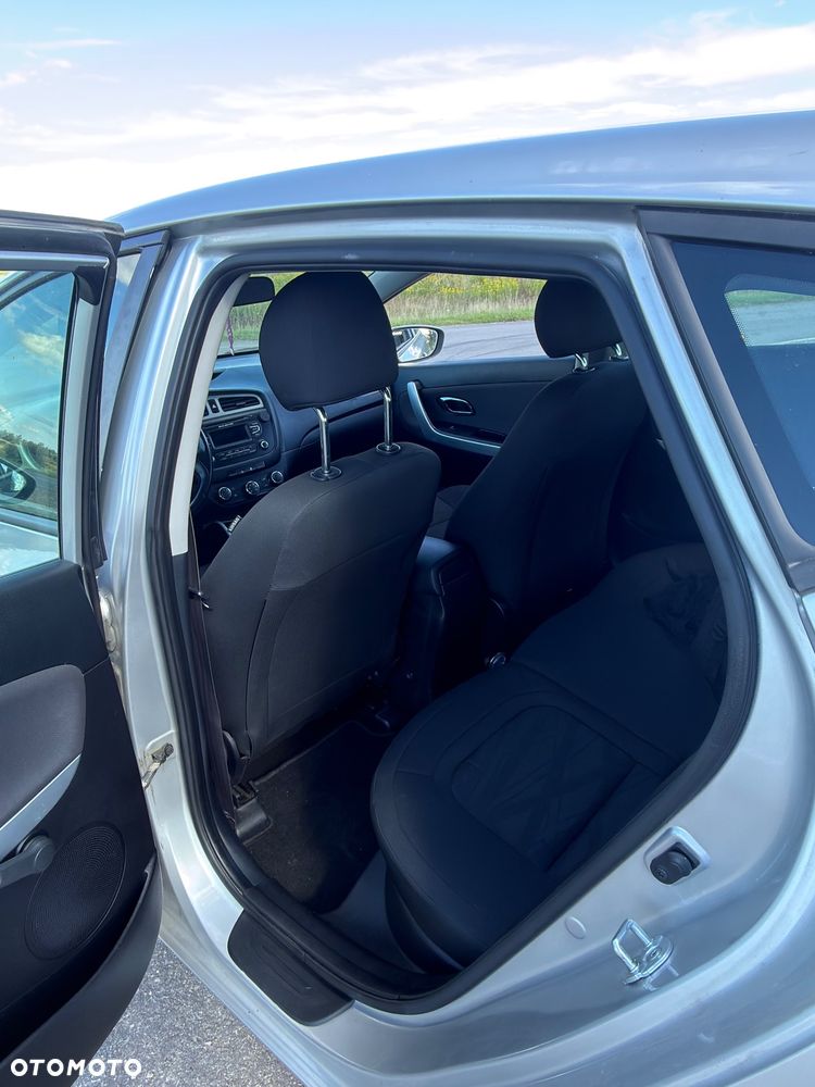 Kia Ceed 1.6 CRDi S - 12