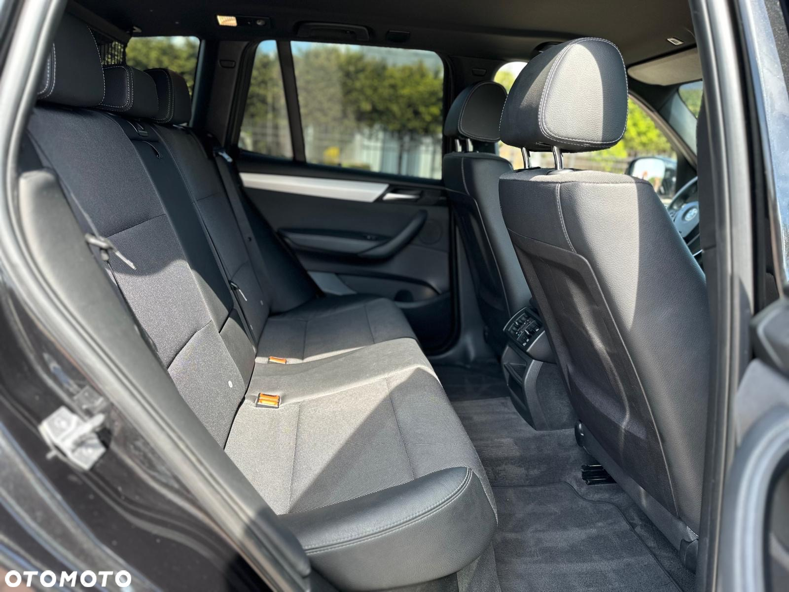 BMW X3 xDrive20d - 18
