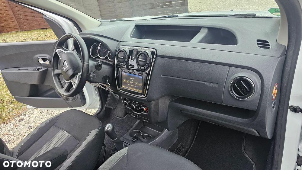 Dacia Dokker TCe 115 Stepway - 9