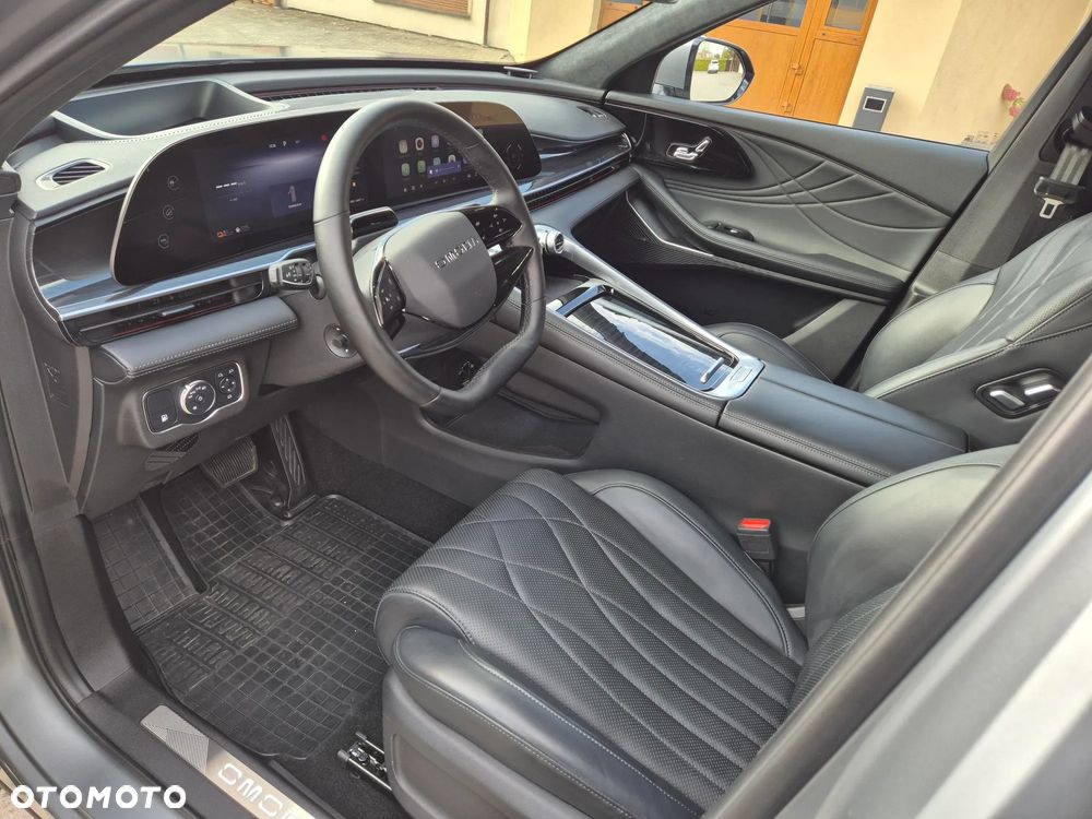 Omoda 9 1.5 Super Hybrid Exclusive AWD - 10