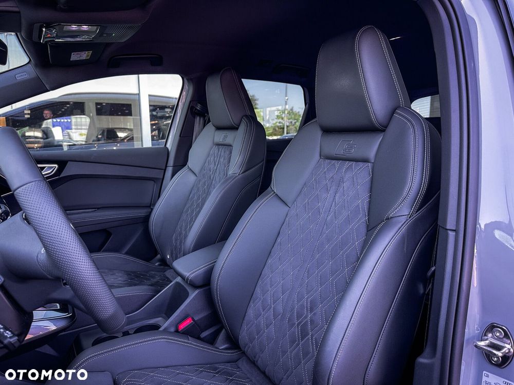 Audi Q4 e-tron - 23