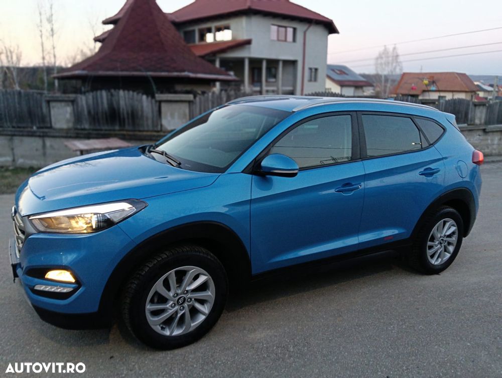 Hyundai Tucson blue 1.7 CRDi 2WD DCT Premium - 10