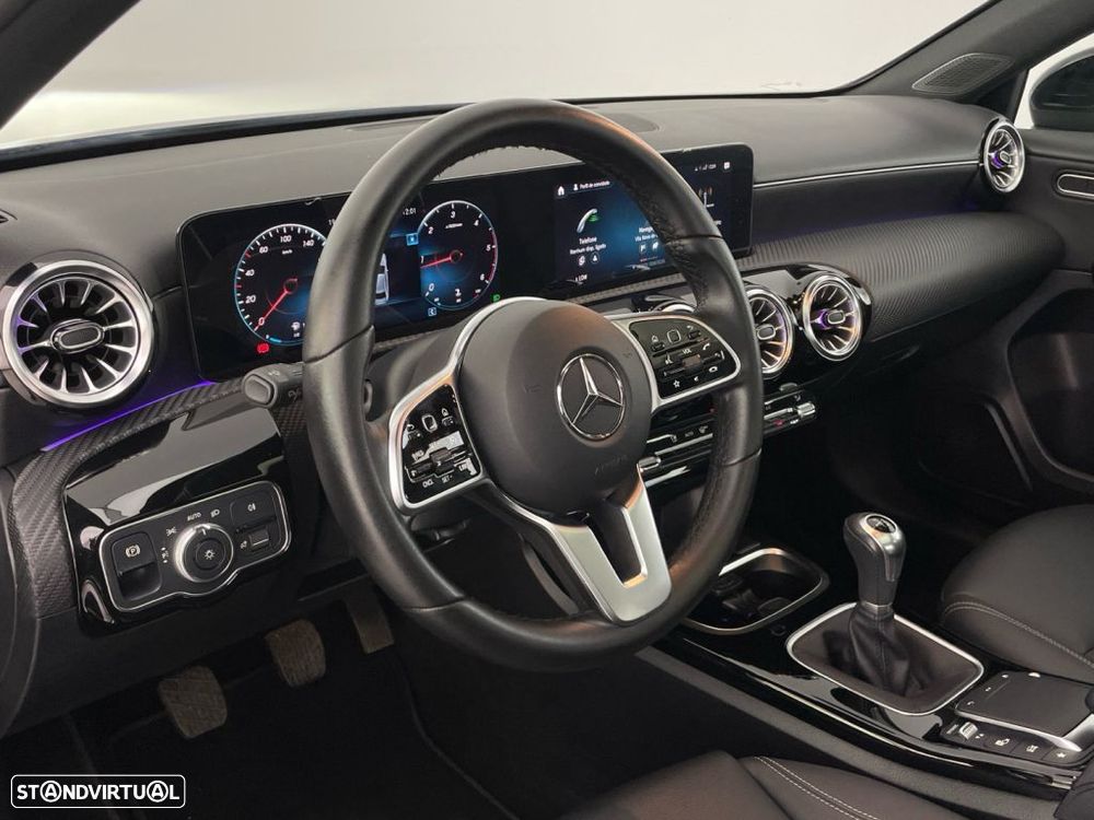 Mercedes-Benz A 180 Limousine d Style Aut. - 16