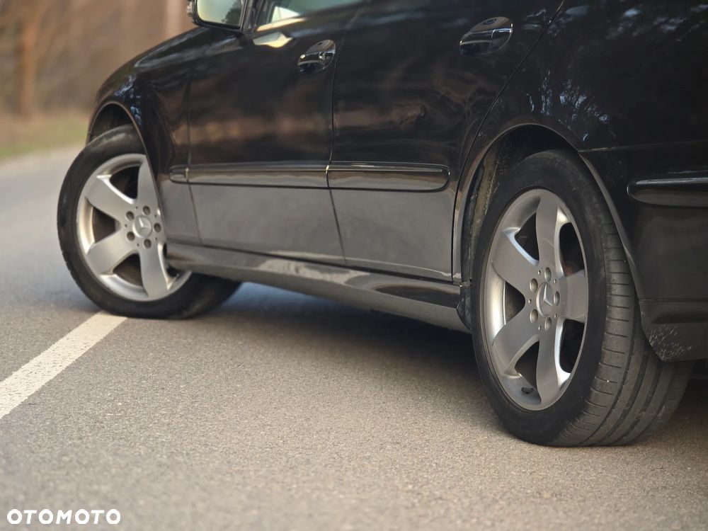 Mercedes-Benz Klasa E 320 Avantgarde - 36