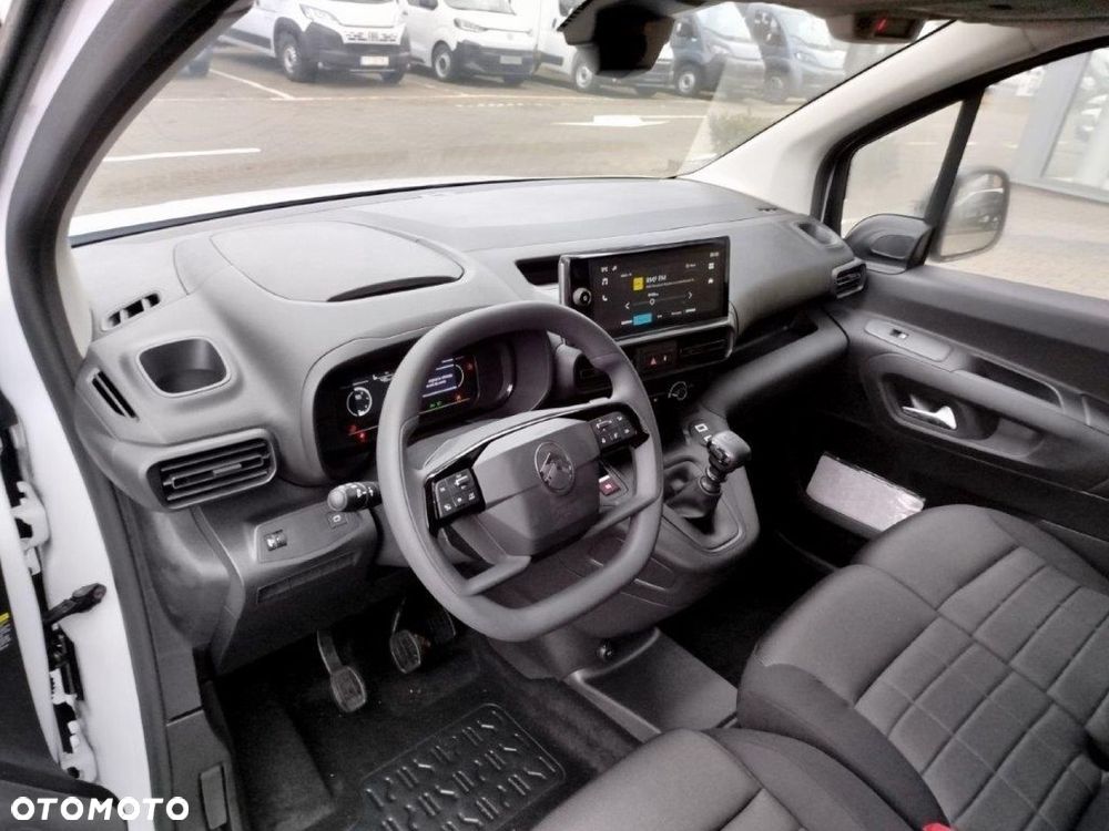 Citroën BERLINGO VAN - 16