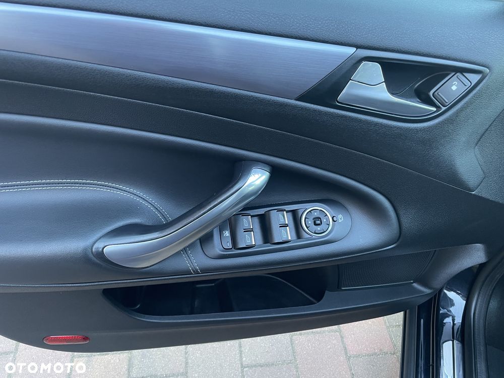 Ford Mondeo 2.0 TDCi Titanium S - 14