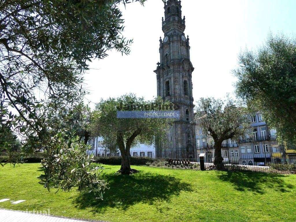 Apartamento DUPLEX T3, charme, Cedofeita. Portugal, Porto. - Grande imagem: 5/9