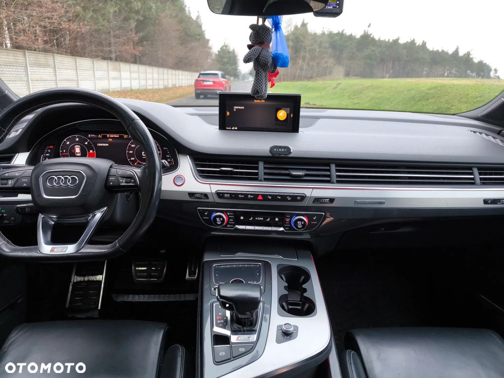 Audi SQ7 - 10