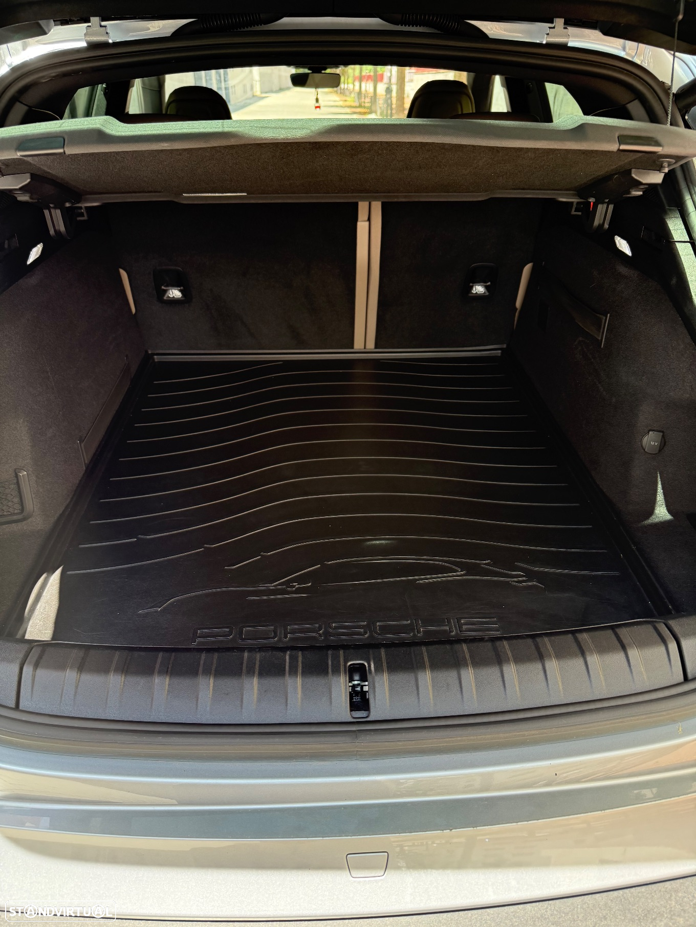 Porsche Taycan Cross Turismo Sport bateria Performance Plus - 13