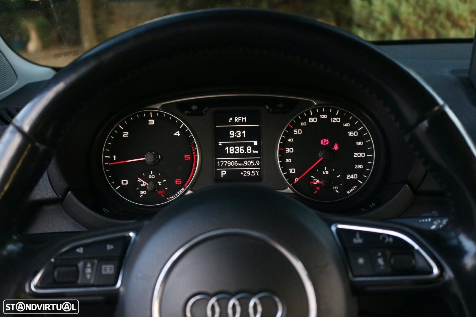 Audi A1 1.6 TDI Advance S-Tronic - 13