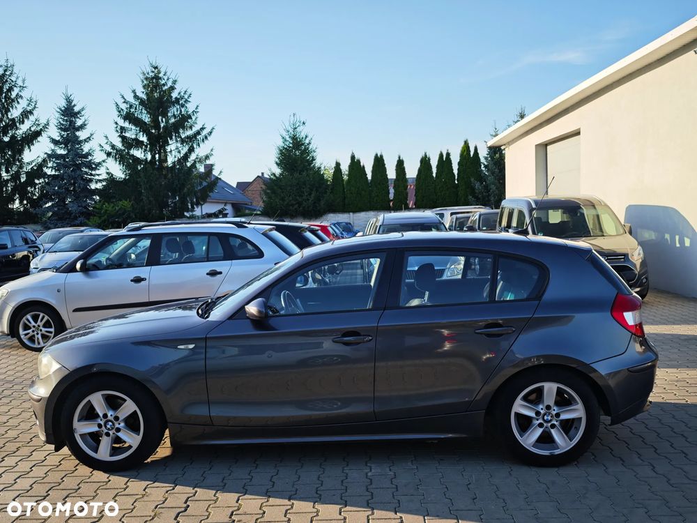 BMW Seria 1 118i - 4