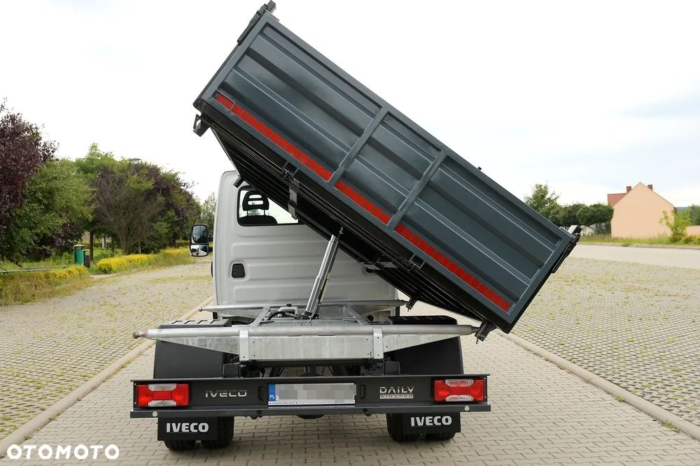 Iveco DAILY/70C17/WYWROTKA 3-STRONNA/Rozstaw osi 4.10cm/KOŁA BLIŹNIACZE/3.0 HPi 170 KM/SALON POLSKA - 6