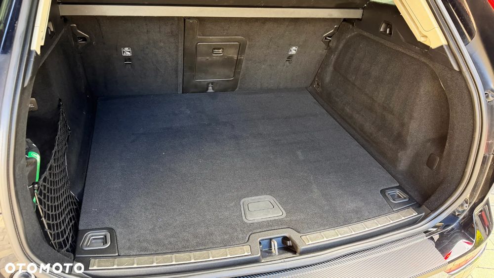 Volvo XC 60 D4 Momentum Pro - 27