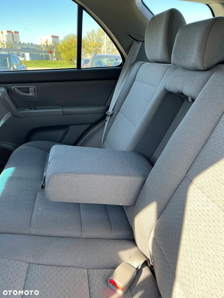 Kia Sorento - 24