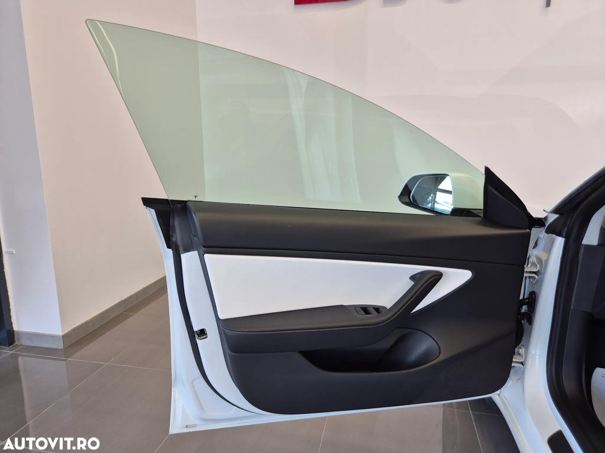Tesla Model 3 Langstreckenbatterie Allradantrieb Dual Motor - 21
