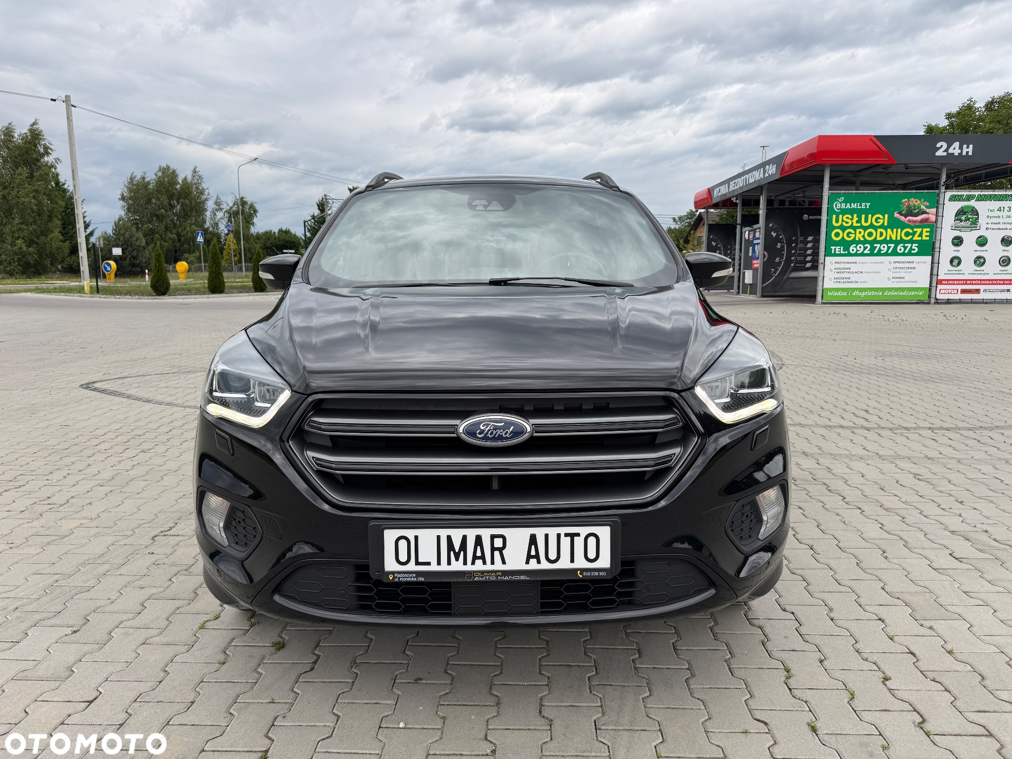 Ford Kuga - 12
