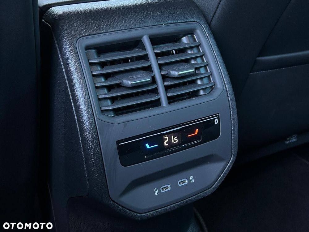 Seat Leon 1.5 eTSI FR DSG - 35