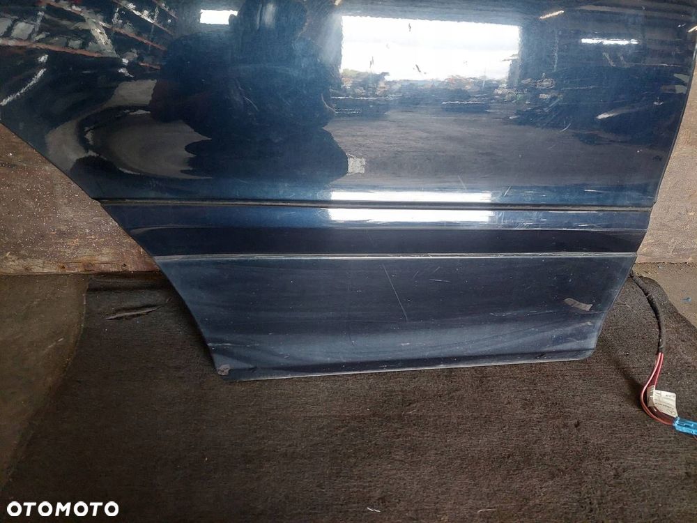 DRZWI KOMPLETNE PRAWY TYŁ MERCEDES-BENZ W203 C KLASA SEDAN C768 - 3