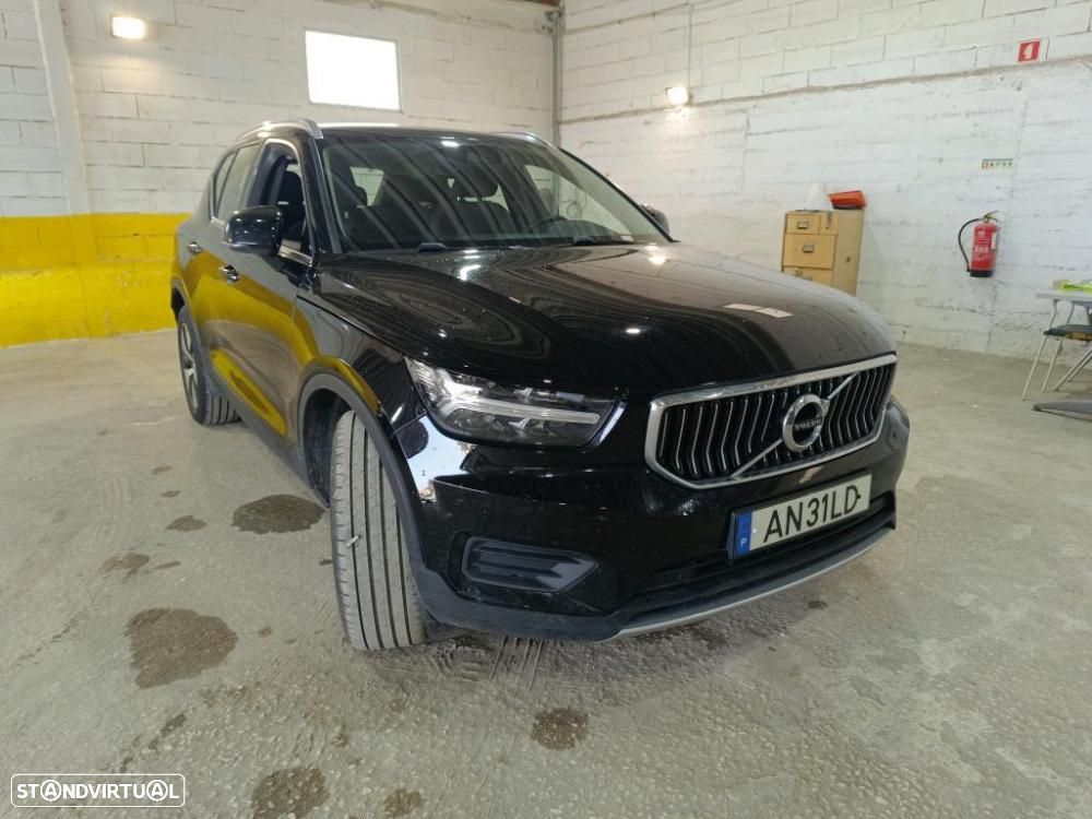 Volvo Xc40 2022 photo 4