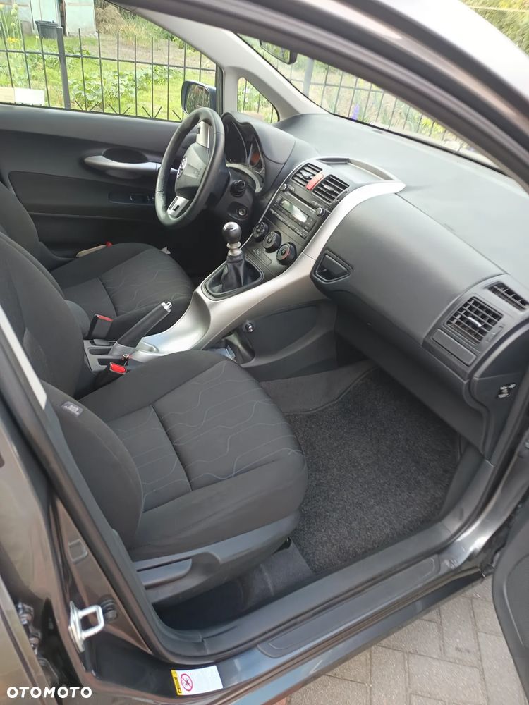 Toyota Auris 1.33 VVT-i Life Comfort - 8