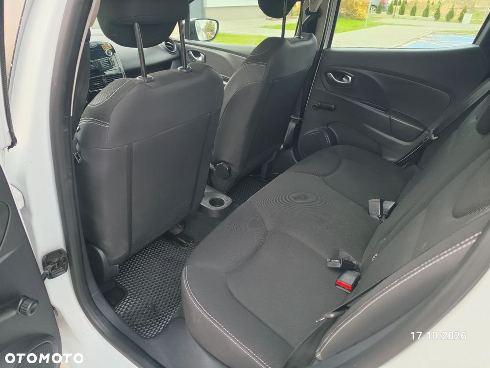 Renault Clio - 8