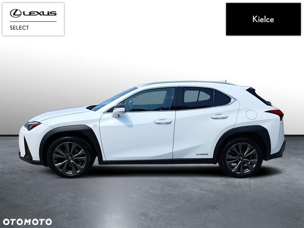 Lexus UX - 3