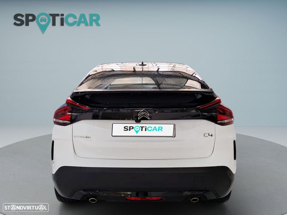 Citroën C4 1.2 PureTech Plus - 6