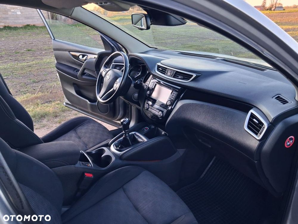 Nissan Qashqai 1.6 DIG-T Tekna - 15