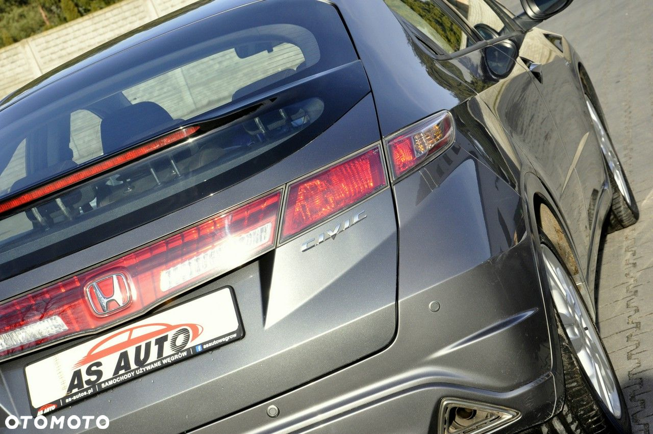 Honda Civic 1.8 Sport - 30