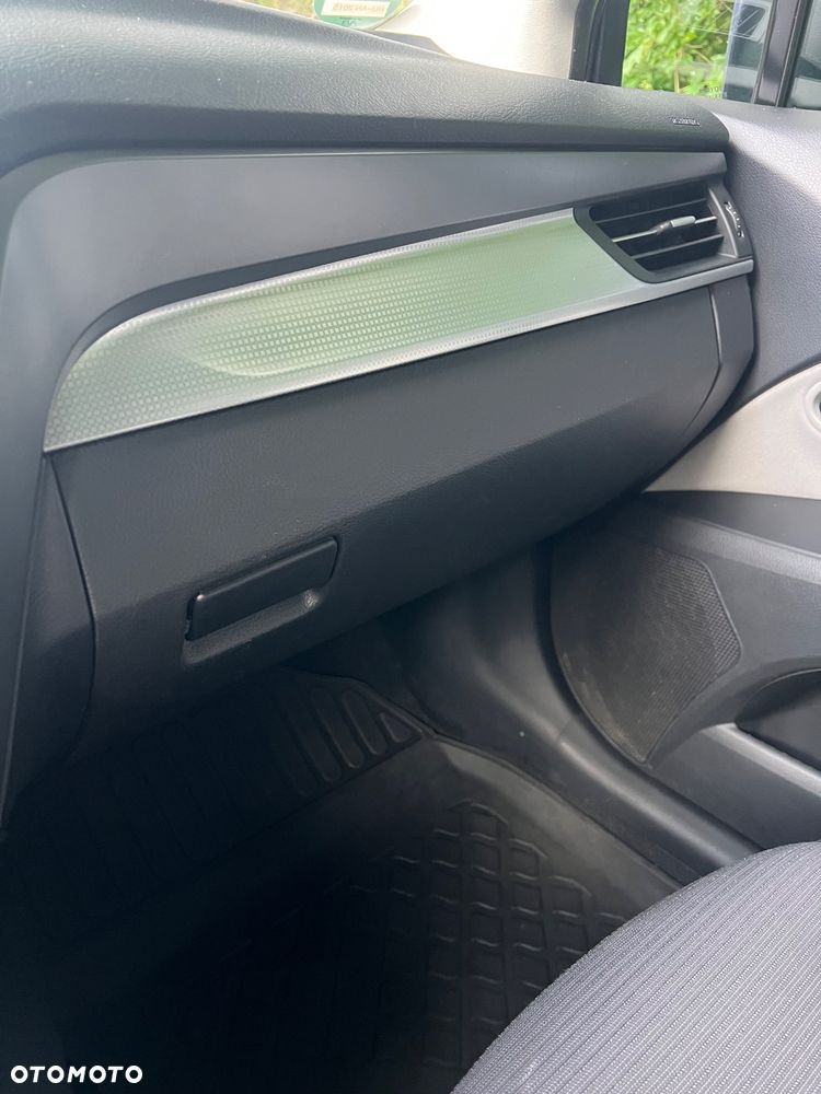 Toyota Avensis 2.0 D-4D Prestige - 39
