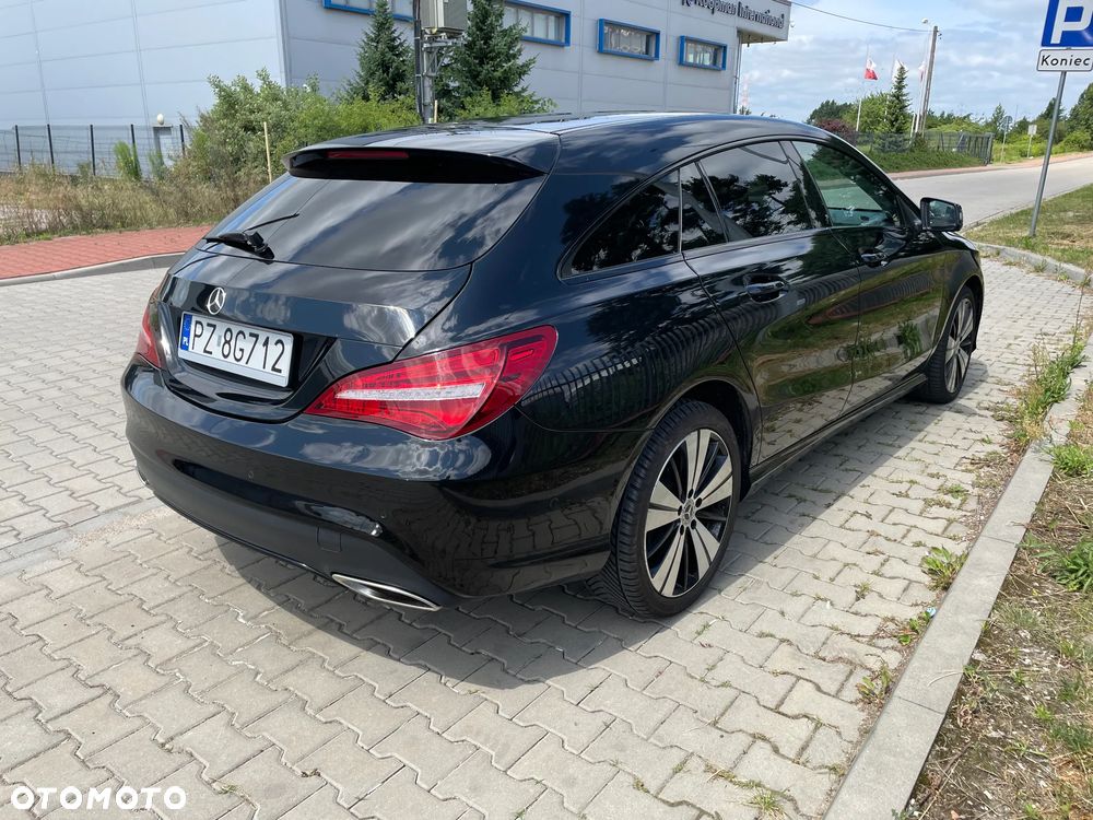 Mercedes-Benz CLA 200 7G-DCT UrbanStyle Edition - 6