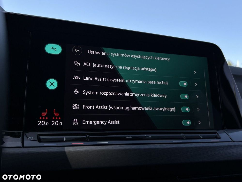 Volkswagen Golf 1.5 eTSI EVO Style DSG - 28