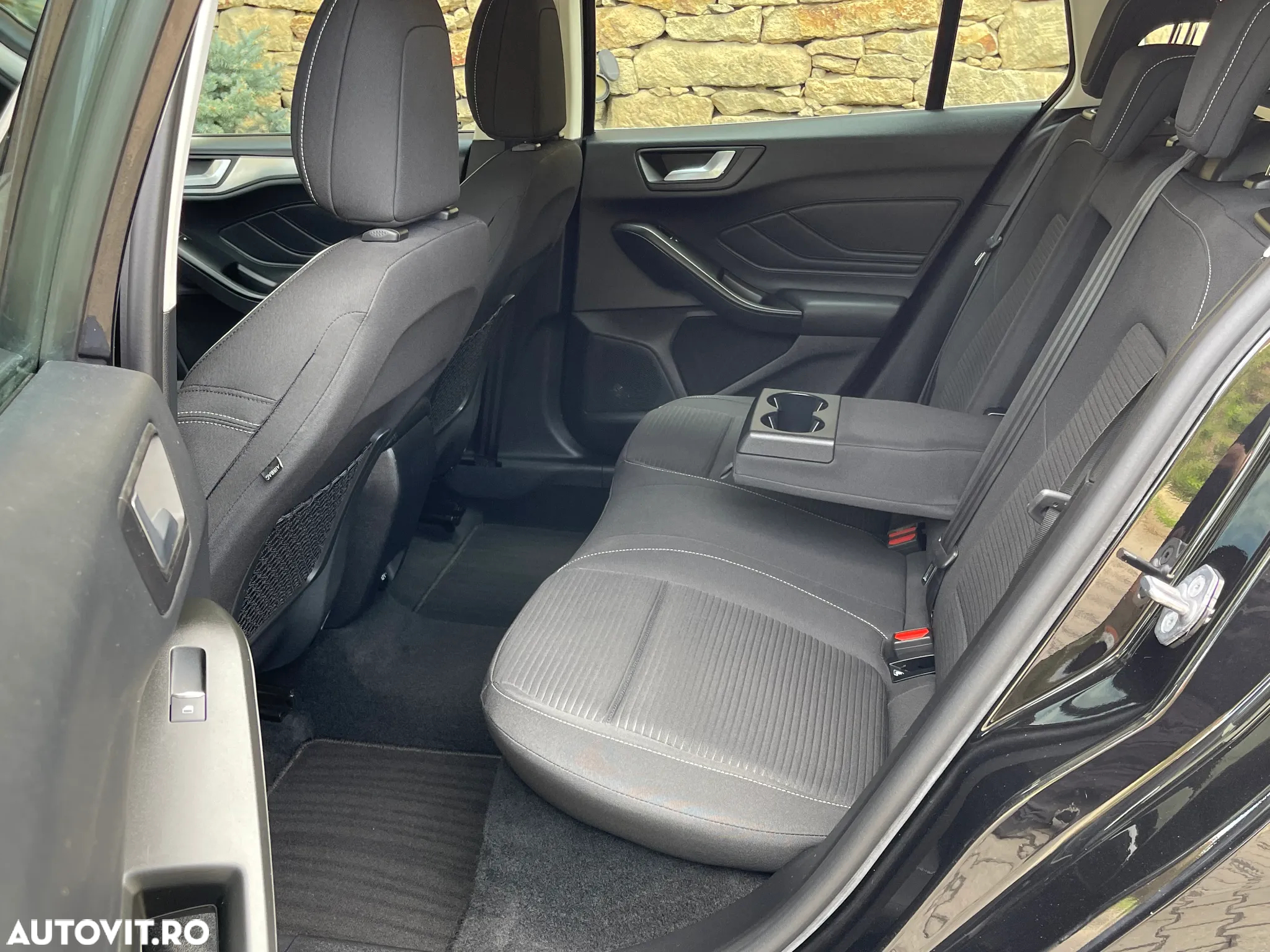 Ford Focus Turnier 1.5 EcoBlue Start-Stopp-System TITANIUM - 14