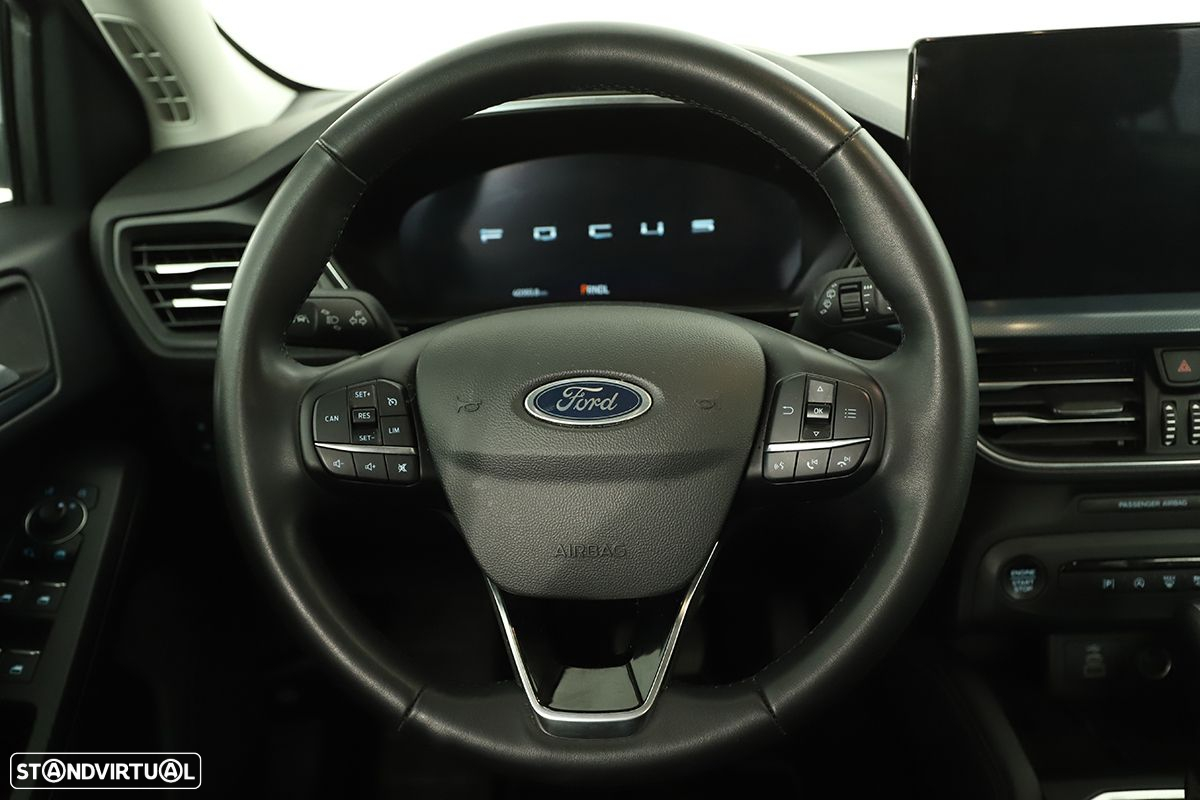 Ford Focus - 12