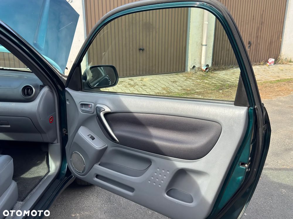 Toyota RAV4 4x4 - 19