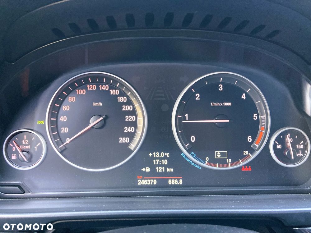 BMW Seria 5 520d - 13