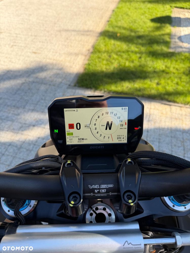 Ducati Streetfighter V4 - 9
