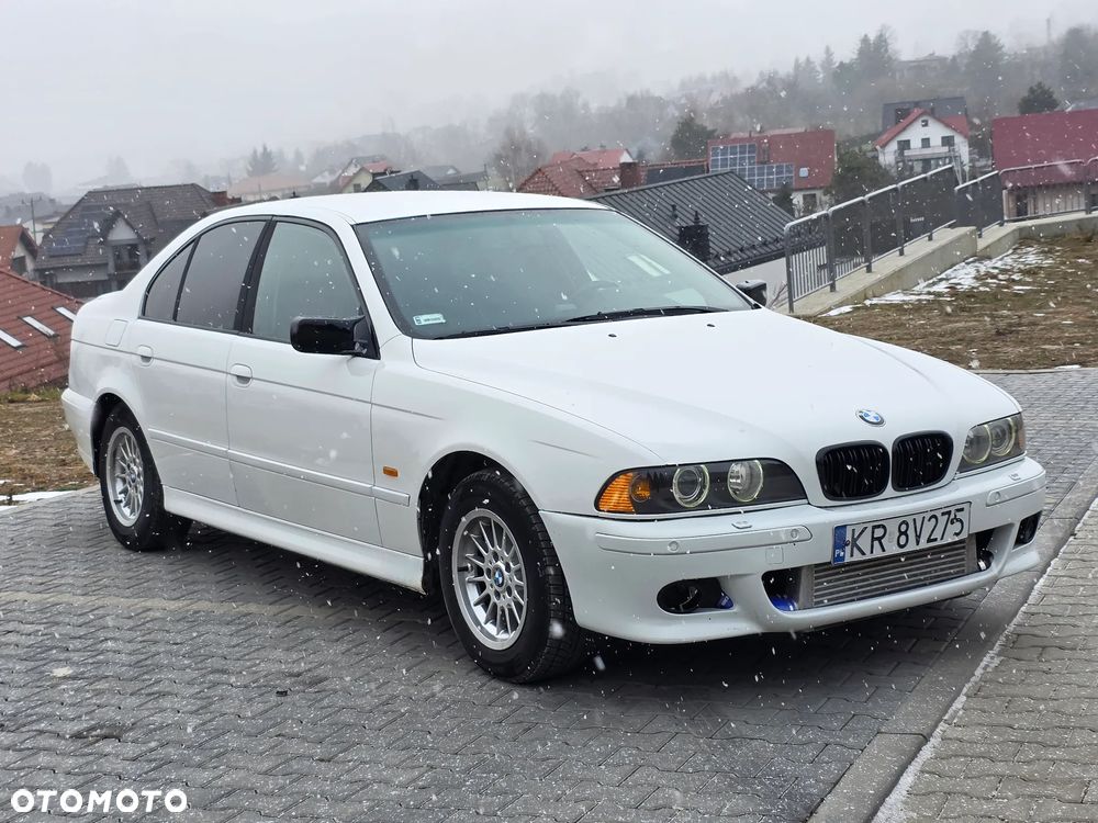 BMW Seria 5 - 1