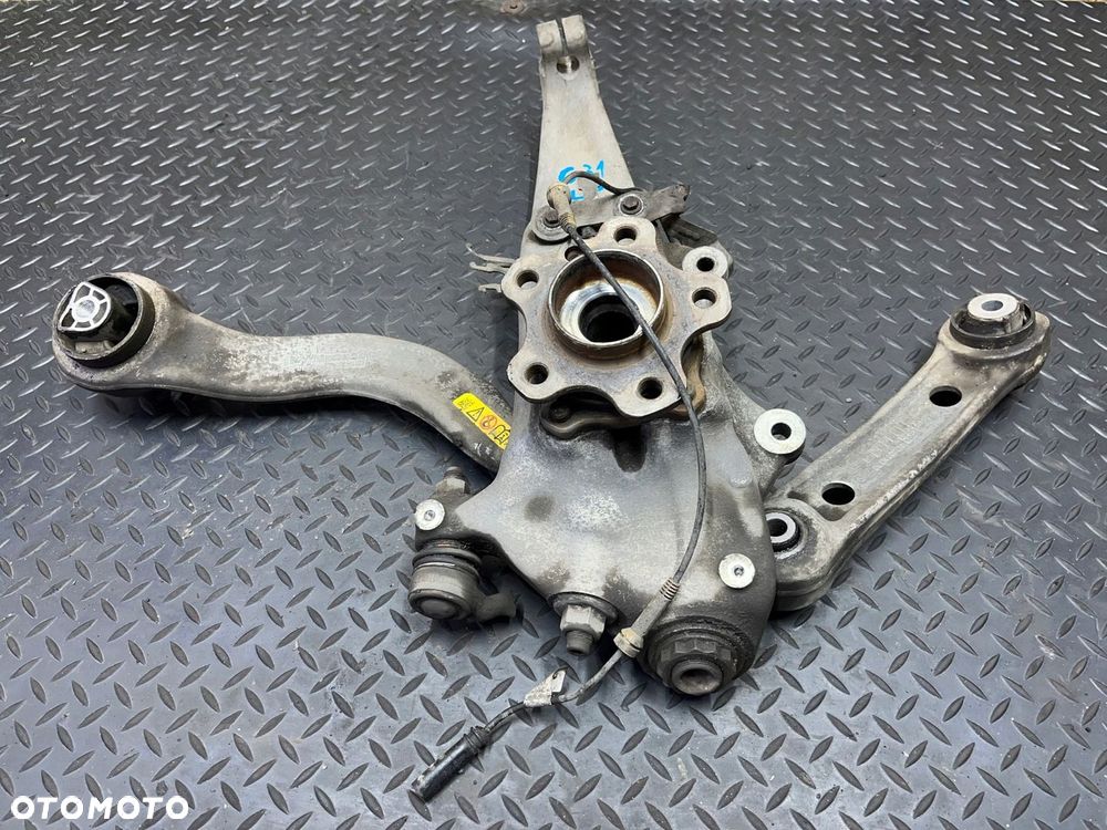 ZWROTNICA WAHACZE LEWA PRZEDNIA LEWY PRZOD BMW G30 G31 6871193 - 2