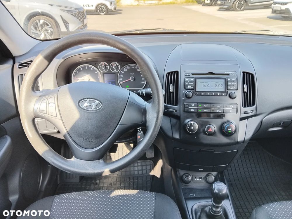 Hyundai i30 1.4 Blue Classic - 10