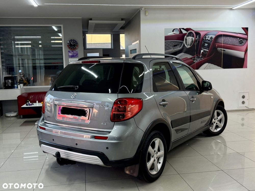 Suzuki SX4 - 4