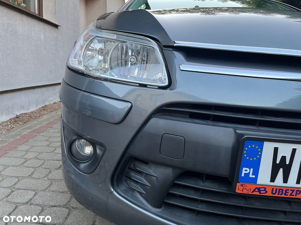 Citroën C4 1.4 16V Impress - 24